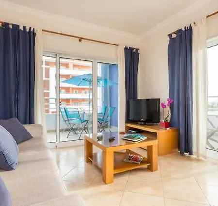 Casa Azul, Fast Wi-Fi, Airco, Pool & Bbq Near The Beach Praia Da Rocha Portimao Exterior photo