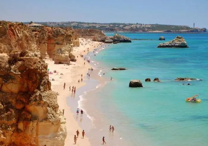 Casa Azul, Fast Wi-Fi, Airco, Pool & Bbq Near The Beach Praia Da Rocha