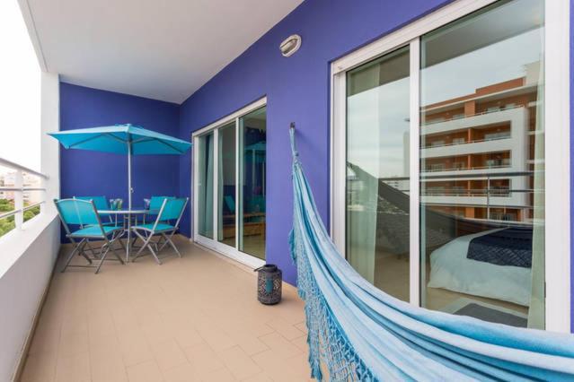 Casa Azul, Fast Wi-fi, Airco, Pool & Bbq Near The Da Rocha Apartment Portimao